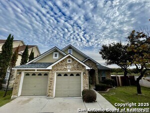 Primary Photo - 102 Lindseys Cove