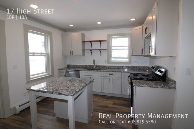 Building Photo - Farmhouse Chic 1 Bedroom Duplex with Offic...