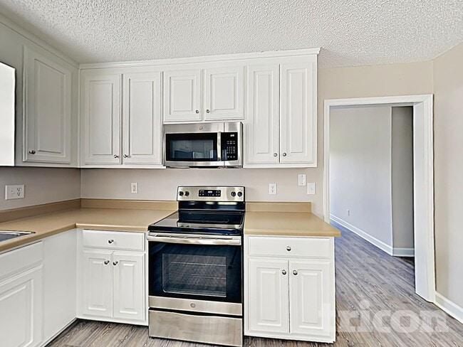 Building Photo - 35 Winesap Ln