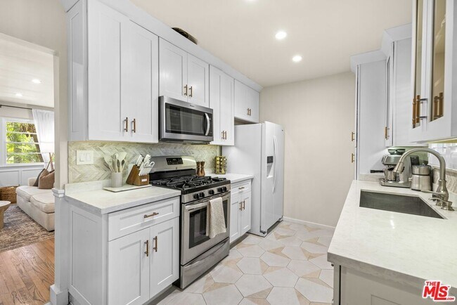 Foto del edificio - 1325 Washington Ave