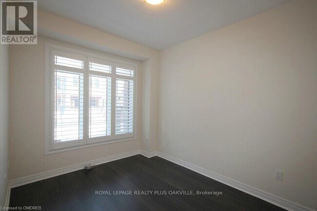 Building Photo - 3055 Preserve Dr