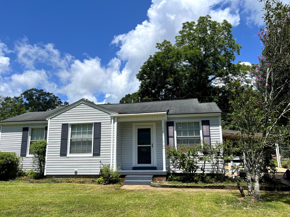 Primary Photo - 36 Maplewood Ln