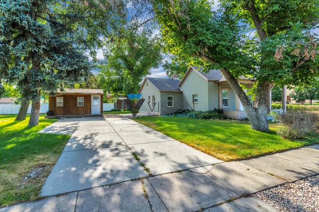 Building Photo - 113 E 400 S