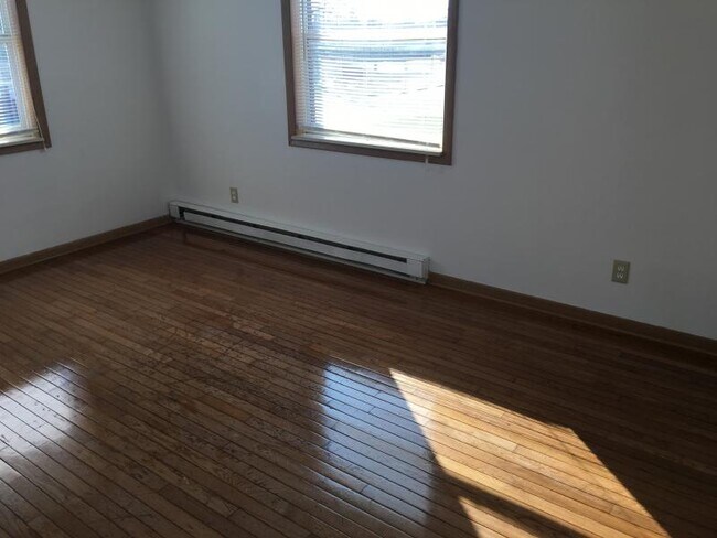 Foto del edificio - 5960 E 42nd Street