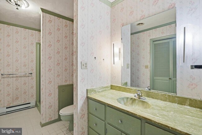 Building Photo - 11475 Pine Hill Dr