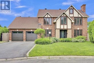 Building Photo - 11 Cobb Ct