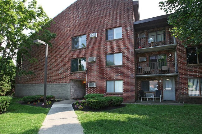 Saratoga Place Apartments Saratoga Springs, NY