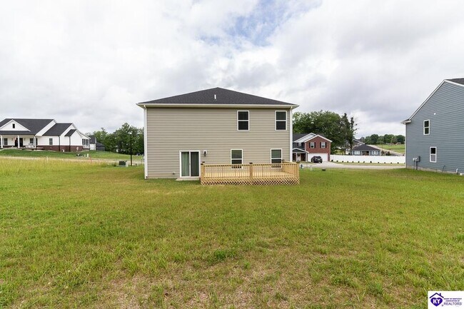 Building Photo - 104 Ashwood Ave