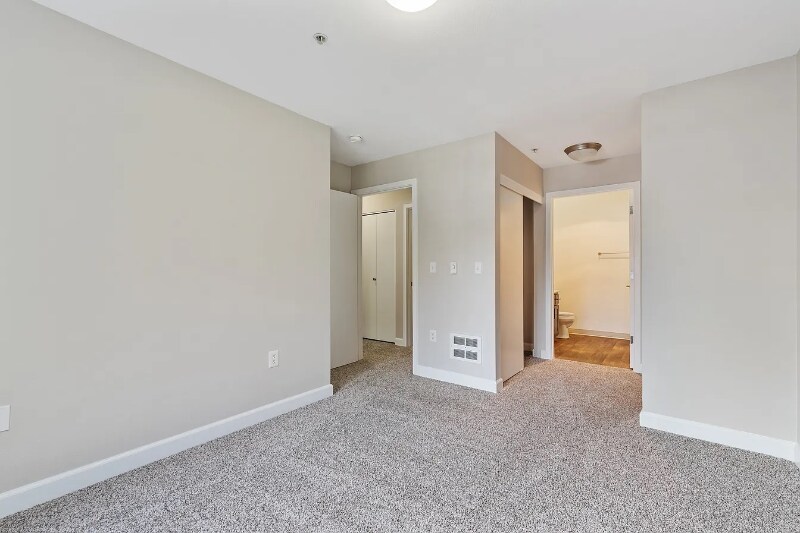 Primary Photo - 3210 SW 185th Ave