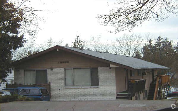Foto del edificio - 13223 35th Ave NE