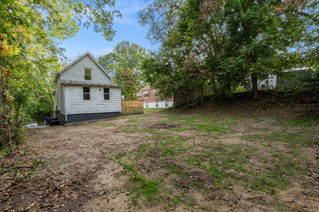Building Photo - 3209 11th Ave