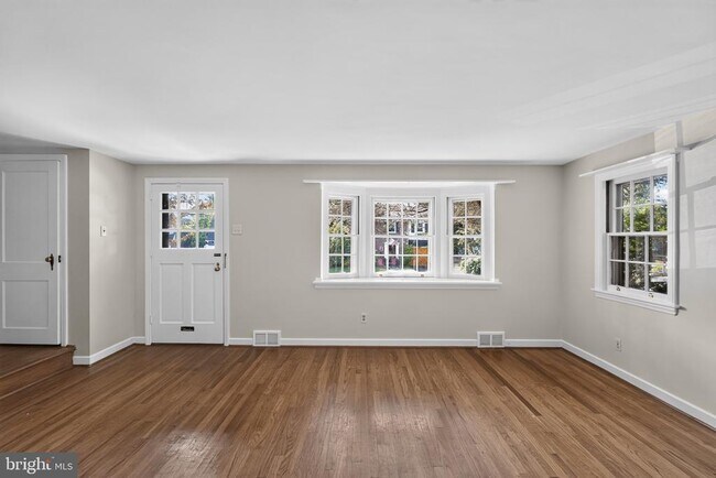 Foto del edificio - 216 Huron Ave