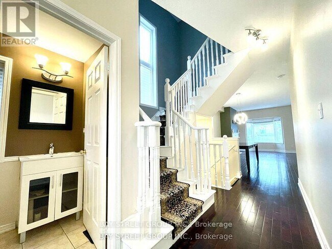 Building Photo - 3118 Ferguson Dr