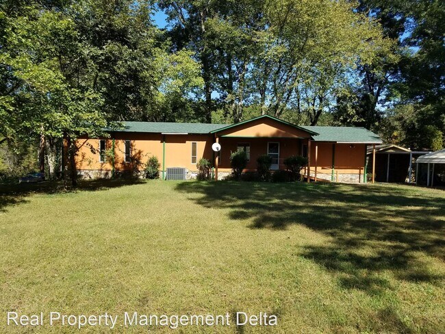 Building Photo - 2 br, 2.5 bath House - 1055 Ferguson Road