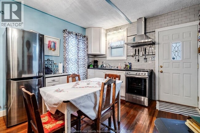 Photo du bâtiment - 42 Pulley Rd