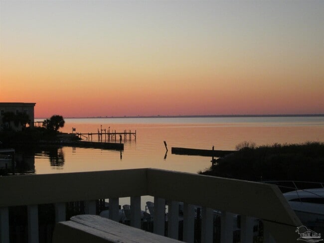 Building Photo - 3222 Quiet Water Ln