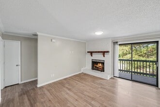 Building Photo - 10971 Harrowfield Rd