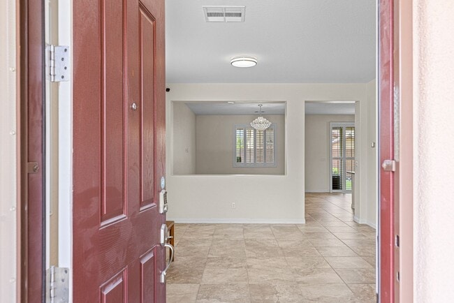 Foto del edificio - Beautiful West Vegas Home With Next Gen Suite
