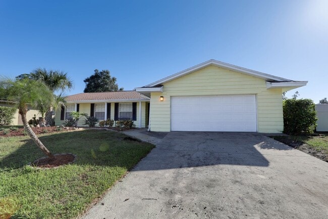 Building Photo - 550 St Dunstan Way