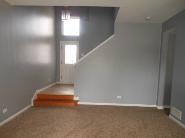 Foto del edificio - 603 Conservatory Ln
