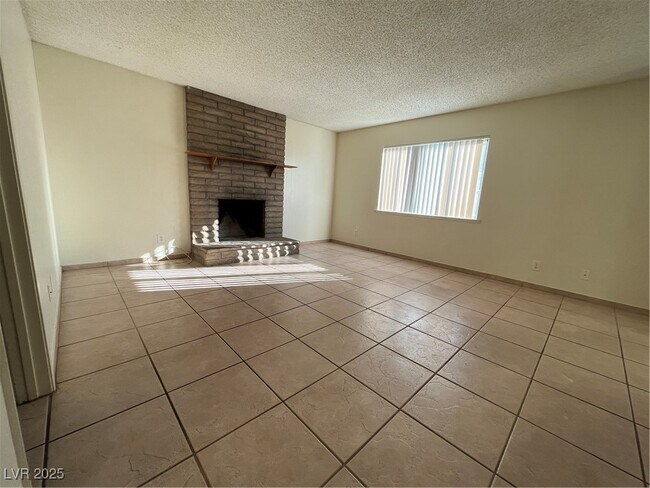 Foto del edificio - 7408 Alta Dr