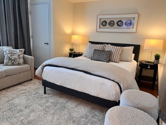 Foto del edificio - 350 G St SW