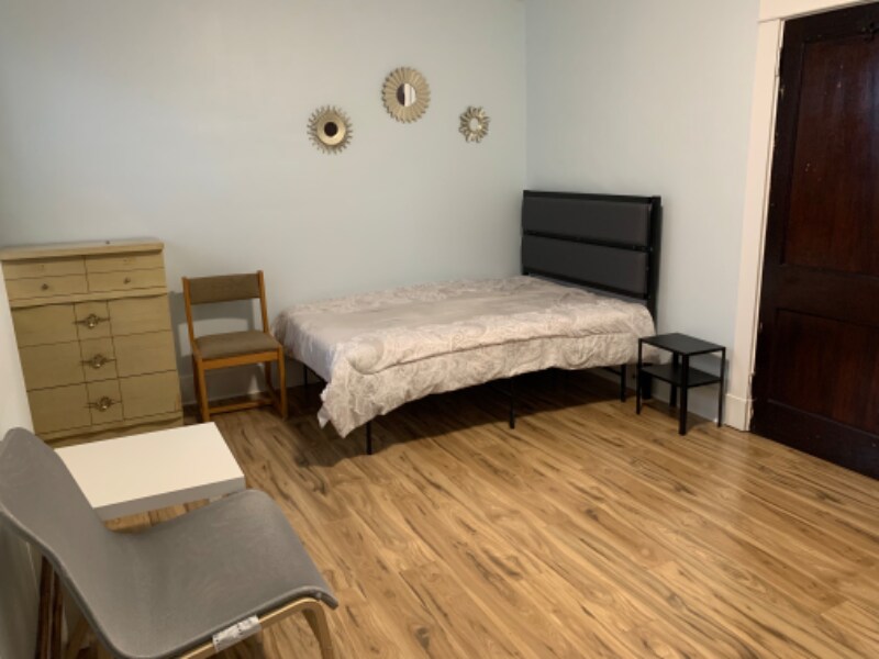 Foto principal - 3154 Avalon St