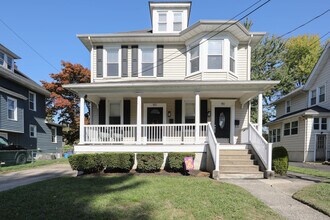 Building Photo - 911 Eldridge Ave