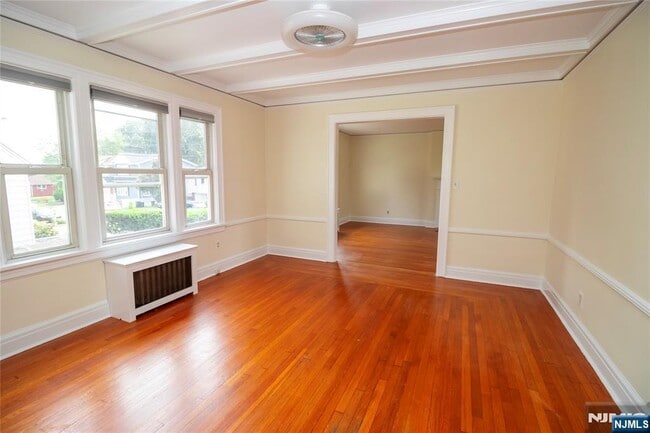 Foto del edificio - 29 13th Ave