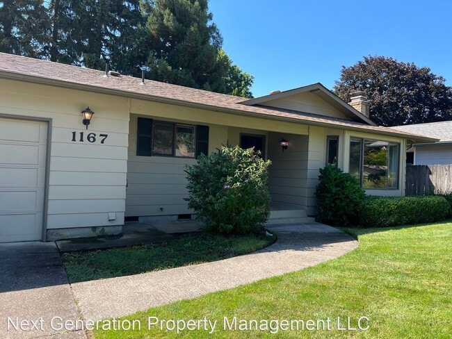 Building Photo - 3 br, 1 bath House - 1167 Sequoia Ave.