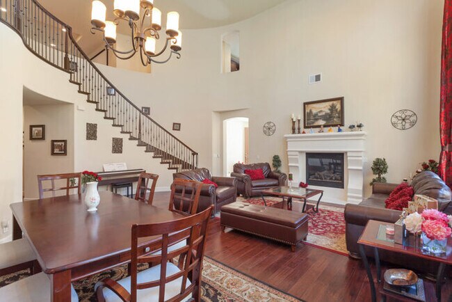 Building Photo - 3599 Lago De Bracciano St