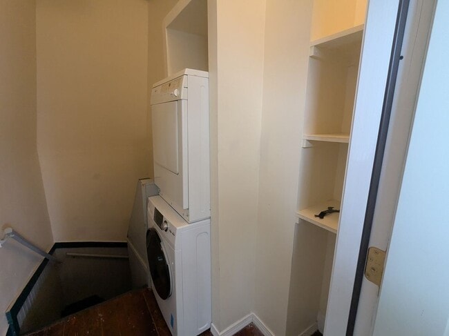 Building Photo - 29 Brighton St
