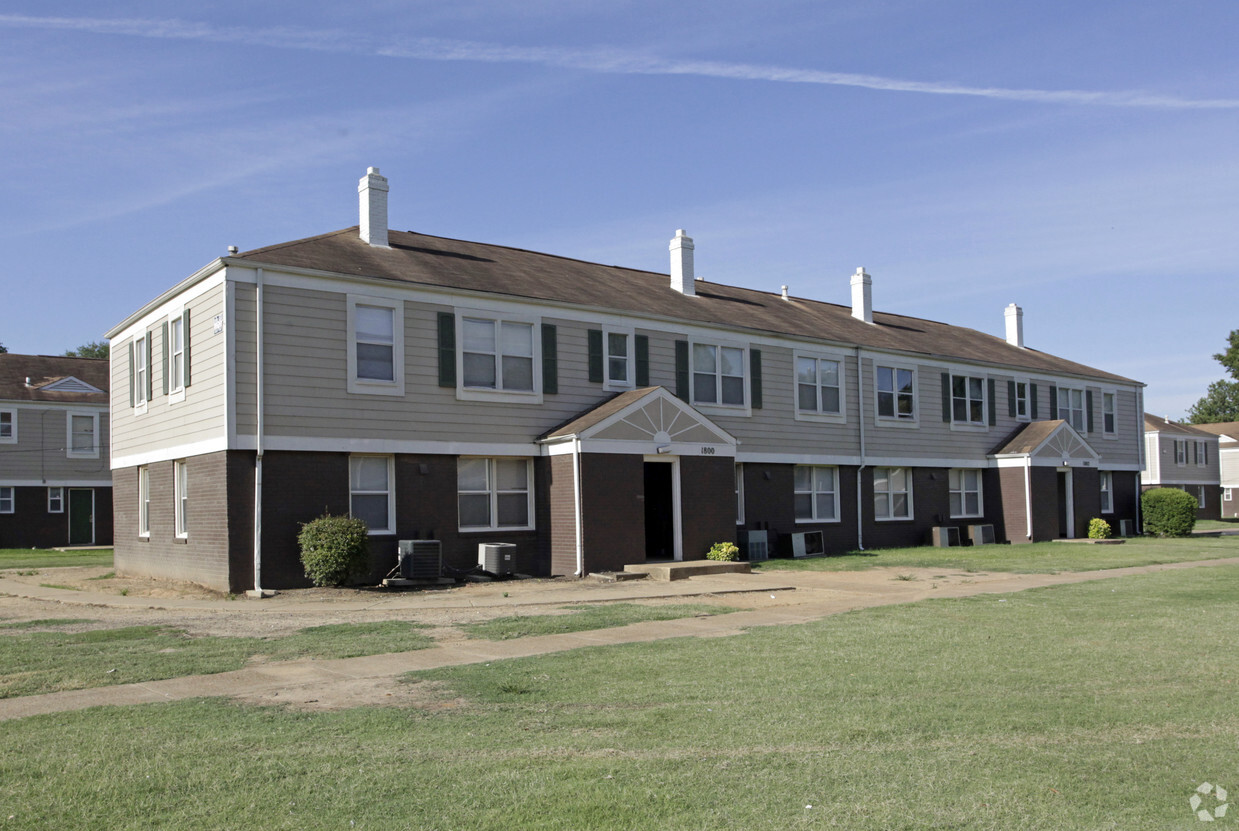 Pendleton Place Apartments