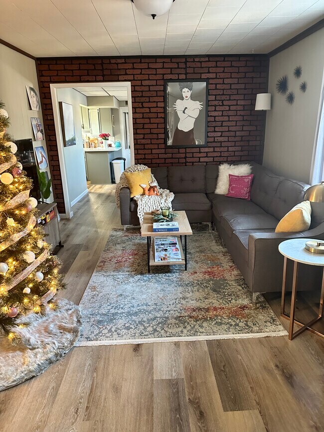 936 W King St, Winona, MN 55987 Townhome Rentals in Winona MN