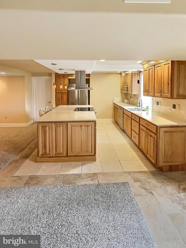 Building Photo - 3468 Limekiln Pike