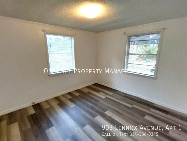 Foto del edificio - 903 Lennox Ave