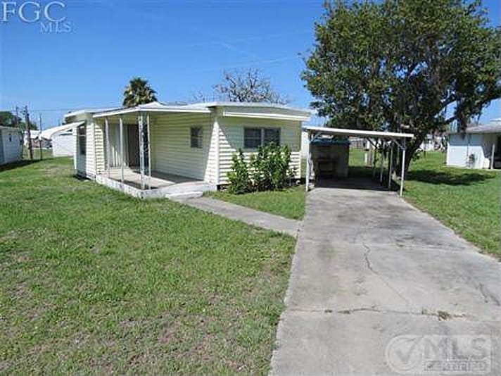 Primary Photo - 2127 Twin Brooks Rd