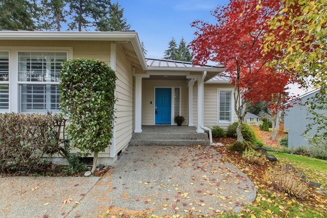 Foto del edificio - Charming Home in the Heart of Gig Harbor