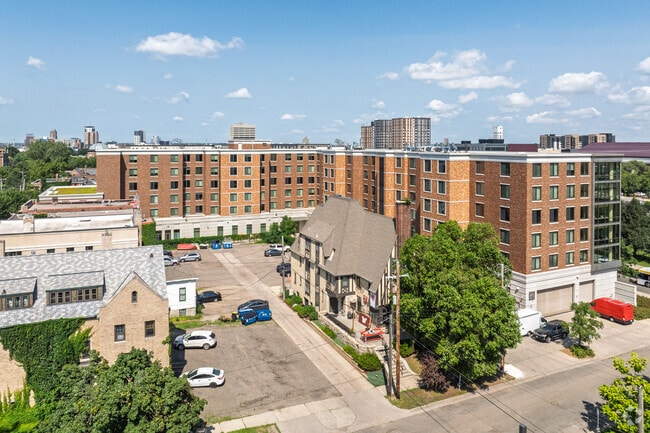 Building Photo - 17th Avenue Residence Hall