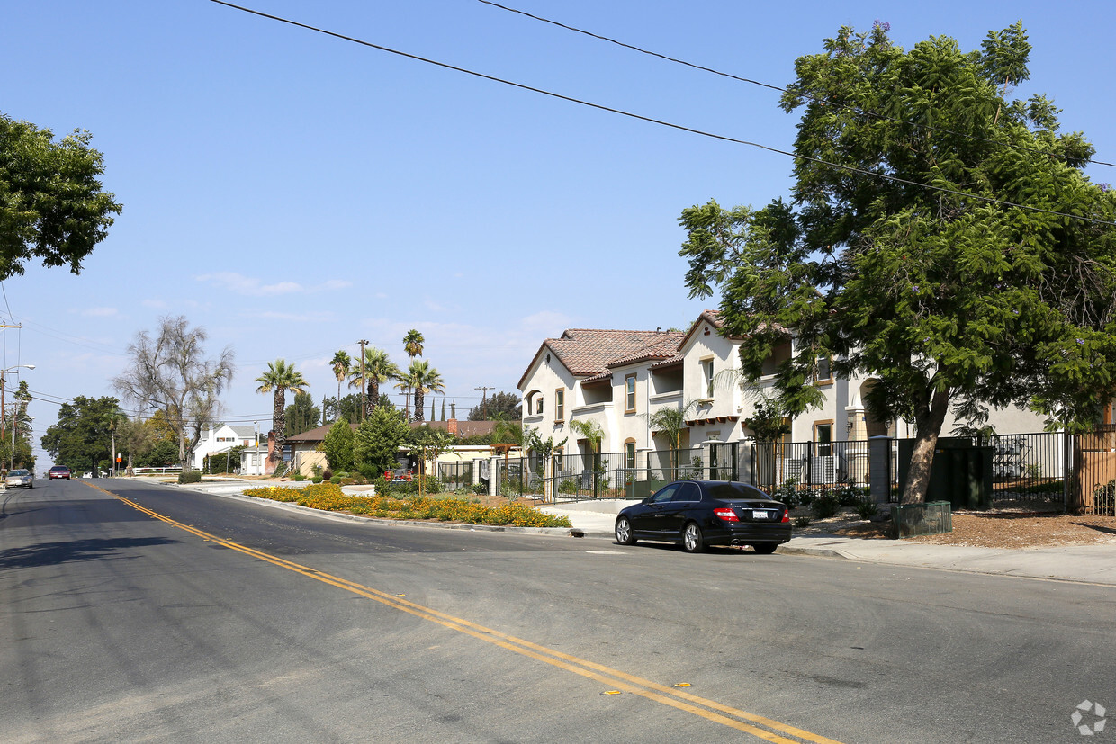 Building Photo - Grandvillas Senior Apartments