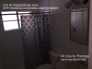 Building Photo - 312 W Pasadena Ave