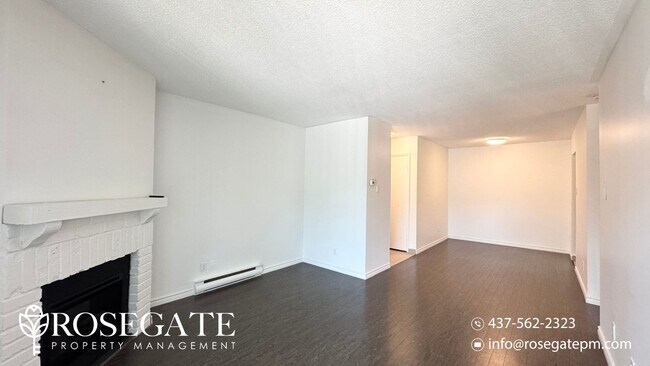 Building Photo - Newly Renovated 1-Bedroom Condo in Mississ...