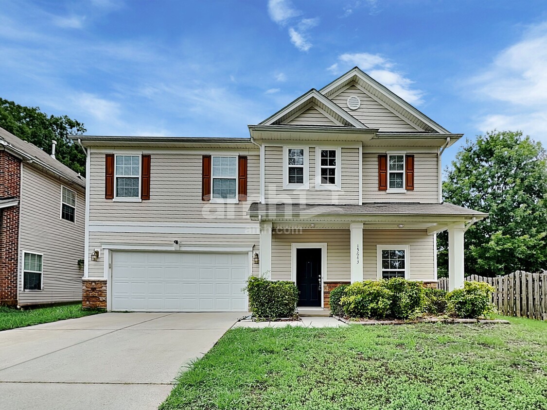 Primary Photo - 15643 Normans Landing Dr