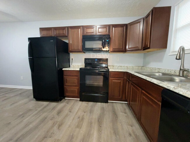 Foto del edificio - 1207 Payton Pl