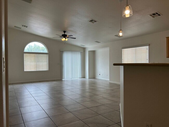Building Photo - 6120 Alderley Ct