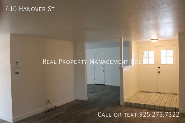 Building Photo - 410 Hanover St