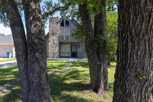 Building Photo - 22 Stonehouse Cir