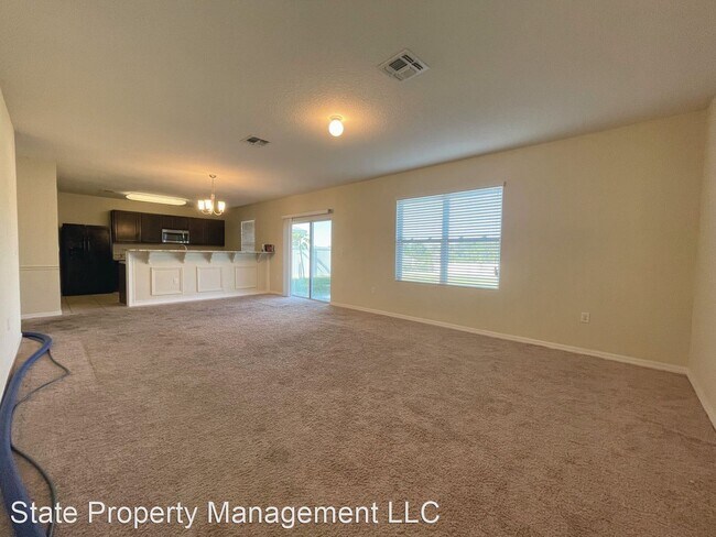 Building Photo - 4 br, 2 bath House - 255 Nova Dr.
