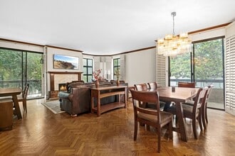 Building Photo - 8642 Gregory Way