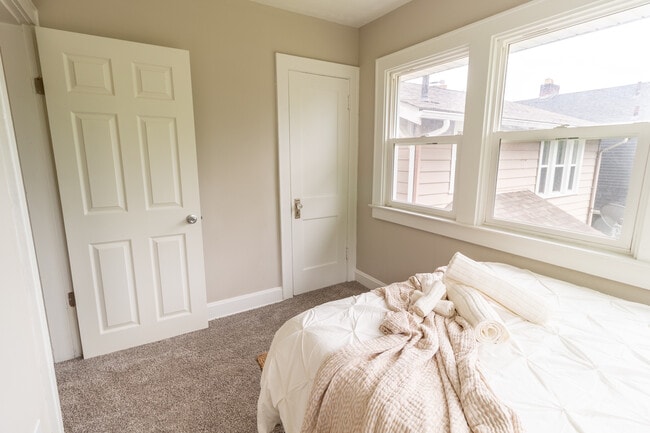 Foto del edificio - 1125 Wilson Ave